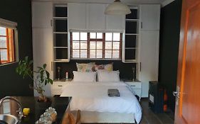 Melvilla Studio